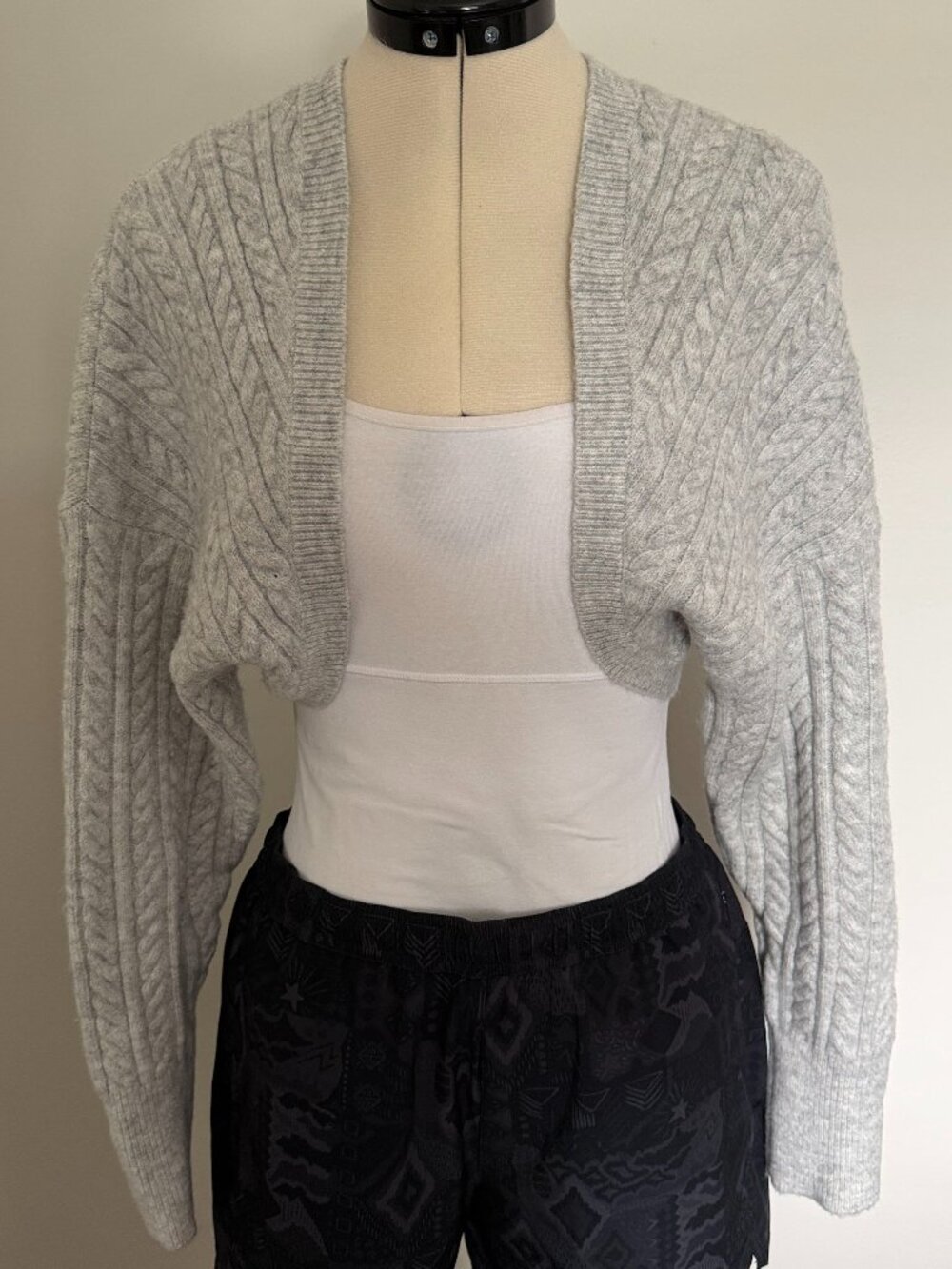 Women`s gray short-length cable-knit cardigan by Express Long sleeve size M